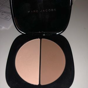 Marc Jacobs Powder